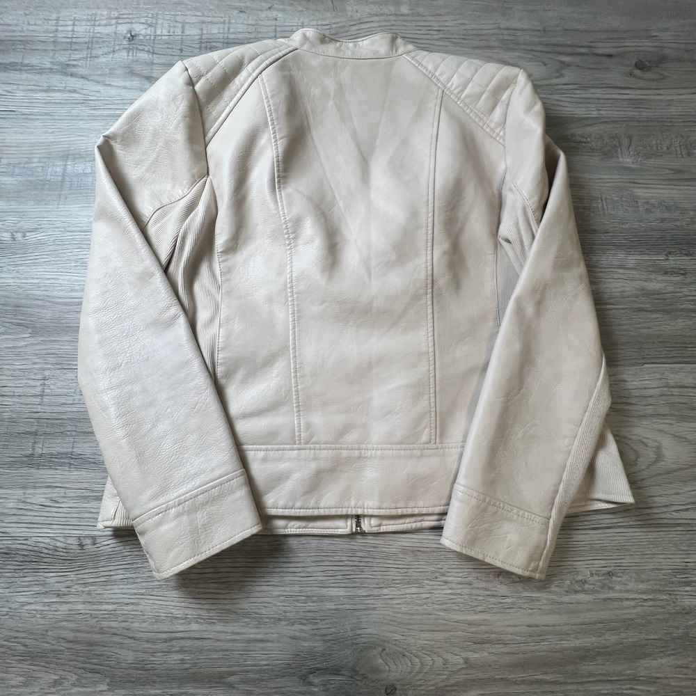G.H. Bass Co Moto Jacket Womens XL Cream Faux Leather Quilted Biker Zip Up Coat - Picture 4 of 9